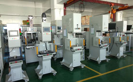 為什么伺服壓力機在汽車(chē)零部件企業(yè)更受歡迎？