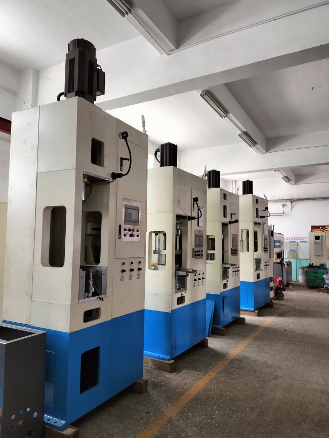 硬質(zhì)合金粉末成型機——碳化鎢、碳化鈦、氧化鎢方案